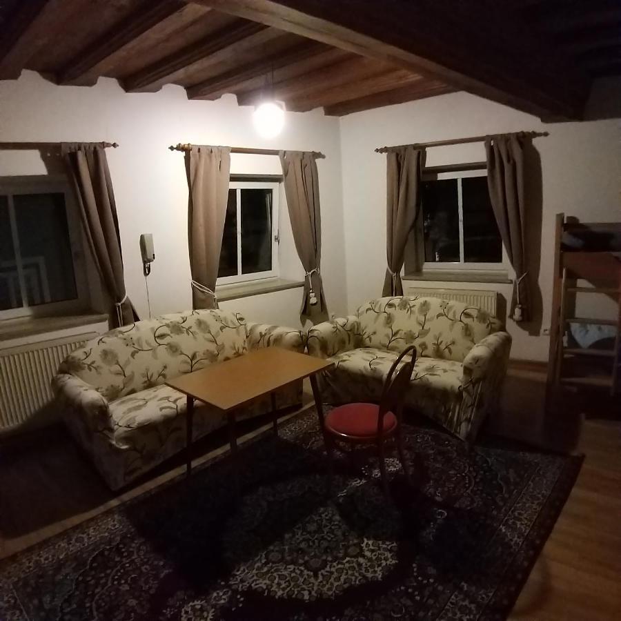 Apartment In Historic Town House 格蒙登 外观 照片