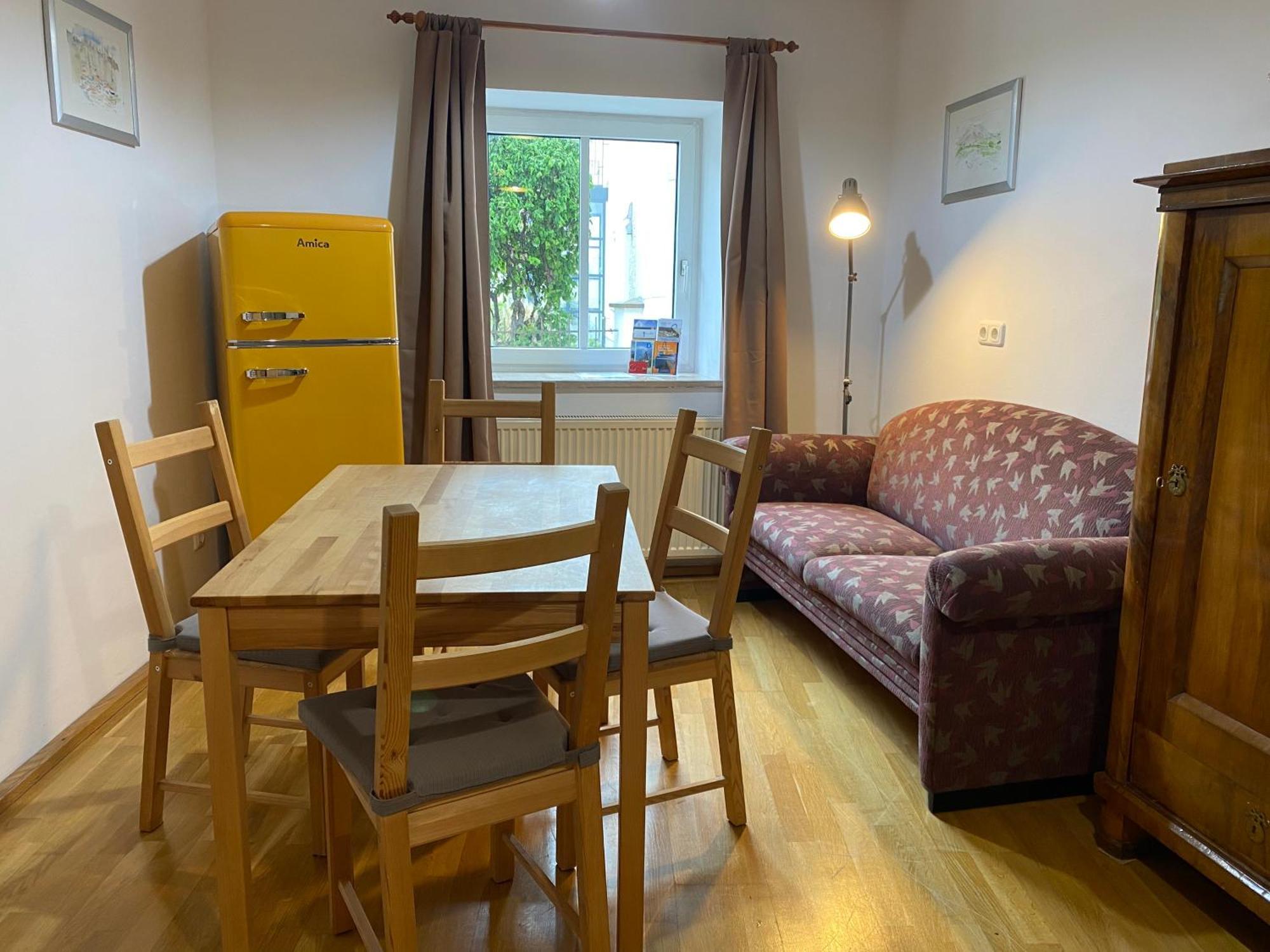 Apartment In Historic Town House 格蒙登 外观 照片