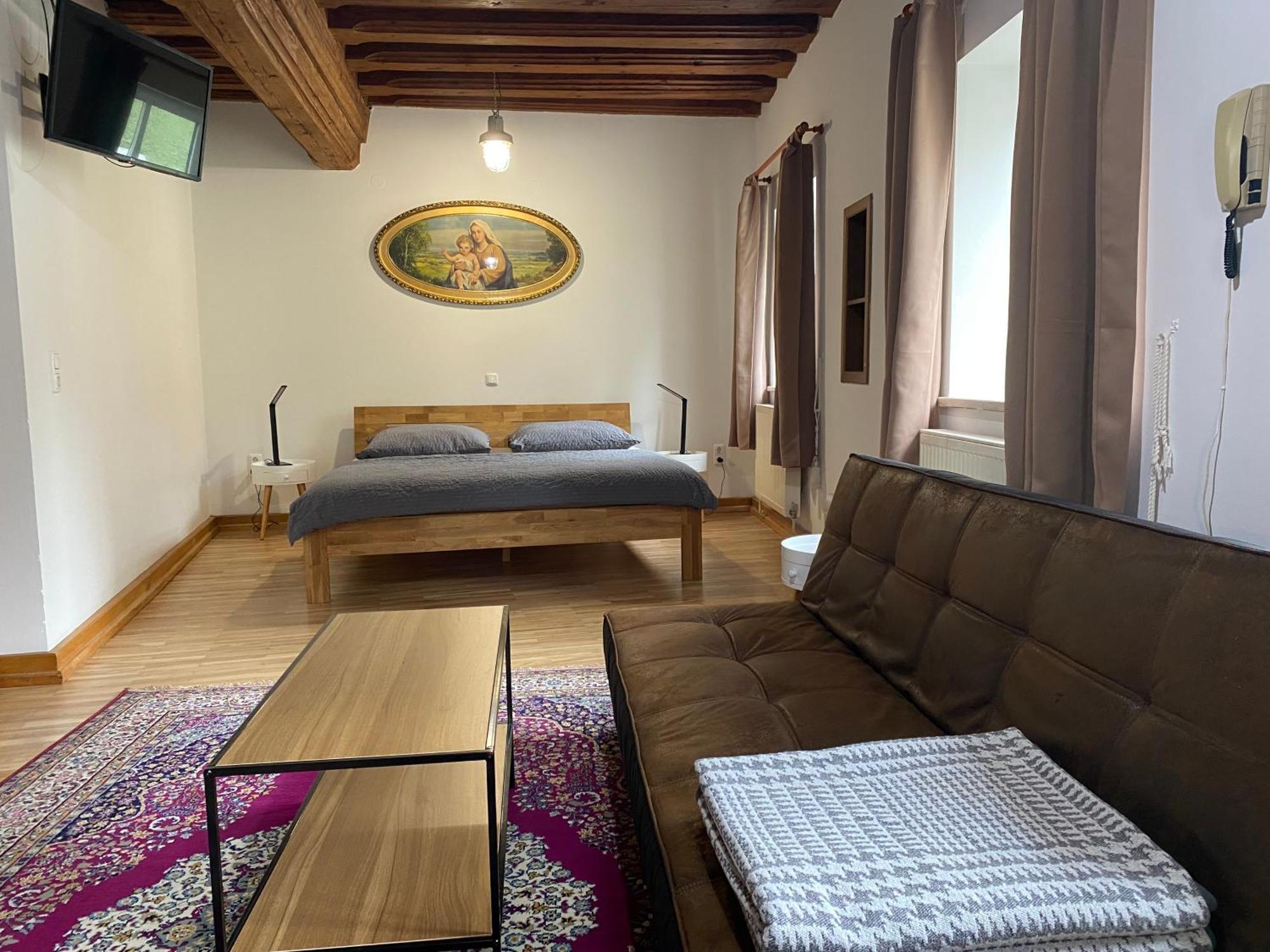 Apartment In Historic Town House 格蒙登 外观 照片
